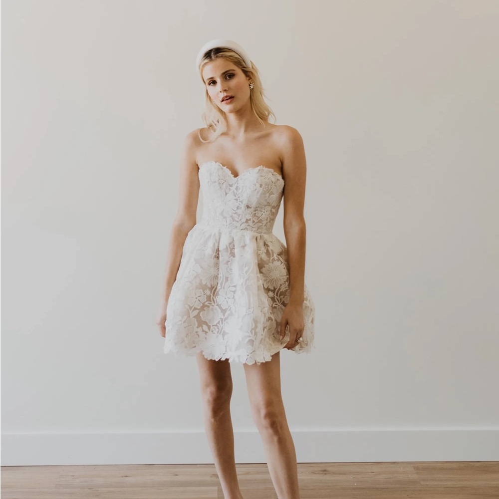 By Watters Strapless Little White Dress - Picture 2 of 11